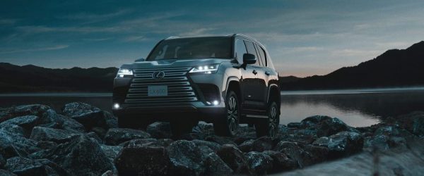 Alternative view of Lexus LX600 Urban