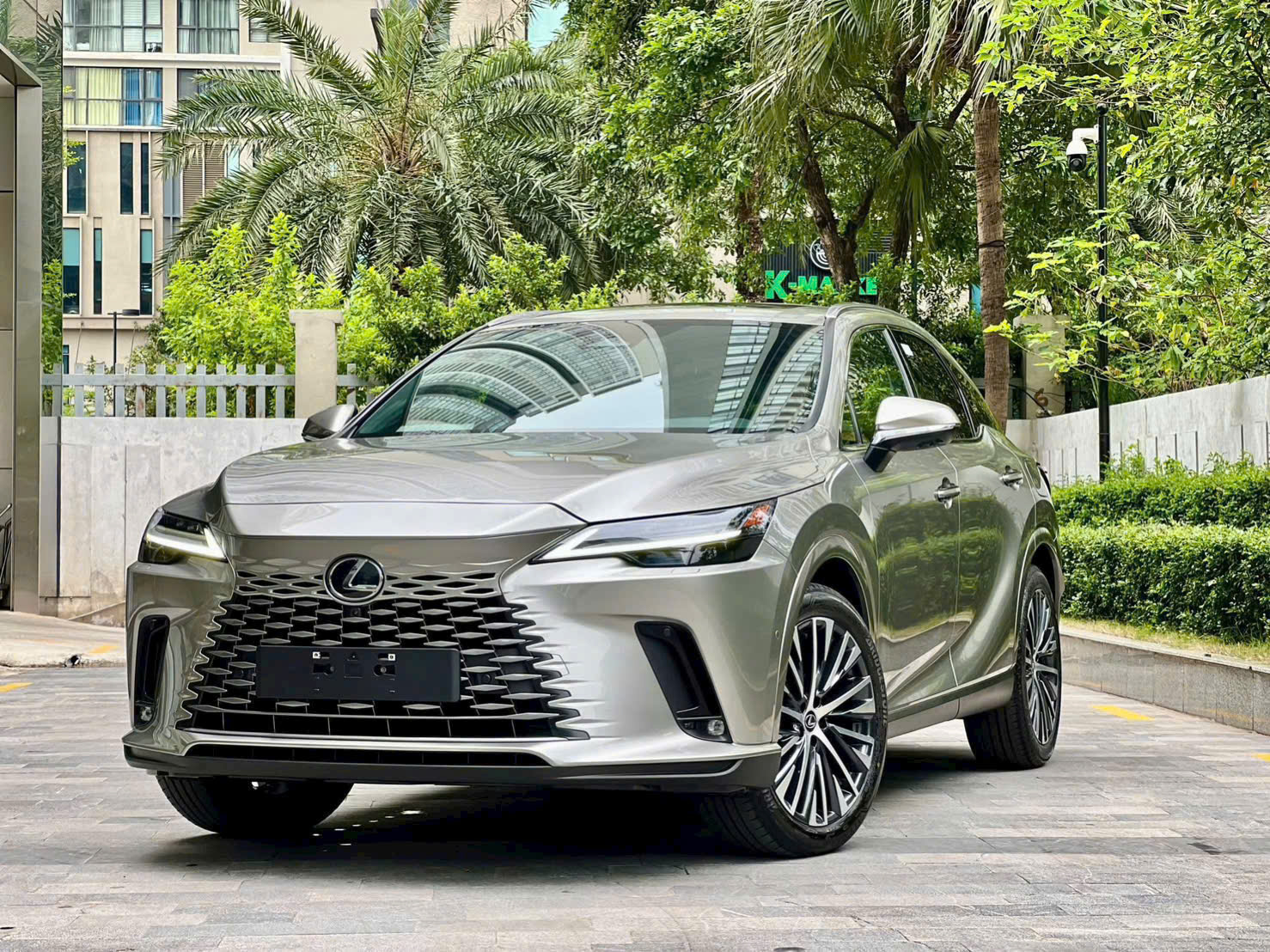 Hình ảnh thực tế chiếc Lexus RX350h Hình ảnh thực tế chiếc Lexus RX350h