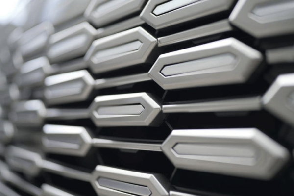 Alternative view of Lexus LM 500h 2026 bản 6 chỗ