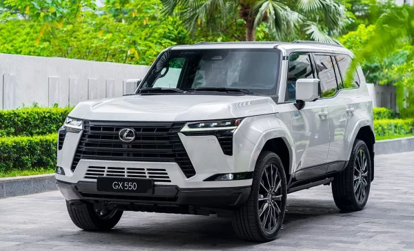 Lexus GX550M